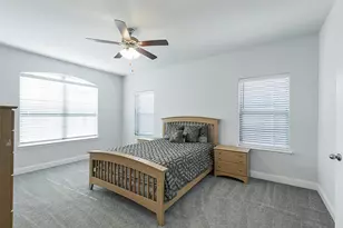 2813 Troutt Dr, Carrollton, TX 75010 - Photo 17