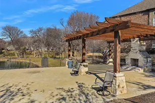 2813 Troutt Dr, Carrollton, TX 75010 - Photo 31