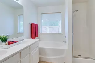 10837 Braemoor Dr, Fort Worth, TX 76052 - Photo 15