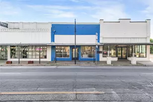 204 S Main St, Cleburne, TX 76033 - Photo 1