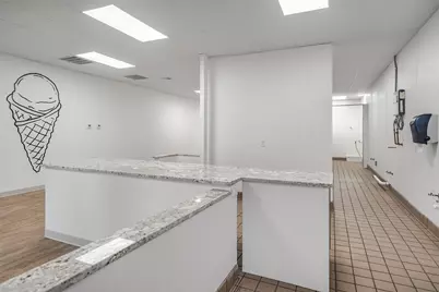 204 S Main Street, Cleburne, TX 76033 - Photo 9