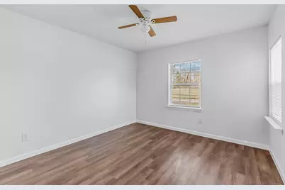 2117 Frazier Street, Greenville, TX 75401 - Photo 9