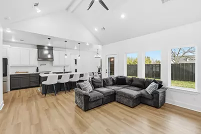 1404 17th Street, Bridgeport, TX 76426 - Photo 9