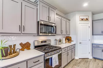 2353 Waggoner Ranch Drive, Weatherford, TX 76087 - Photo 11