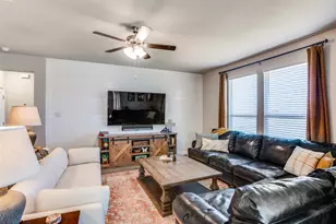 2353 Waggoner Rnch Dr, Weatherford, TX 76087 - Photo 5