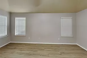 1658 Wildflower Dr, Waxahachie, TX 75165 - Photo 9