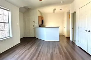 130 Sunburst Ct, Weatherford, TX 76087 - Photo 3