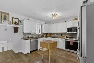 702 El Camino Real, Chico, TX 76431 - Photo 17