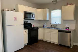 920 Hancock St, Gainesville, TX 76240 - Photo 3