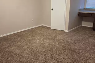 1745 Dynasty Cir, Glenn Heights, TX 75154 - Photo 15