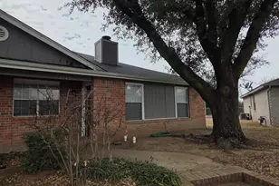 1745 Dynasty Cir, Glenn Heights, TX 75154 - Photo 15