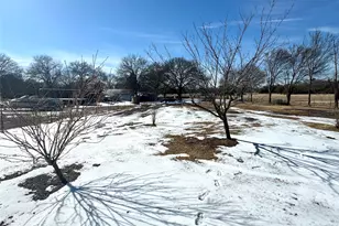 205 Co Rd 1135, Ravenna, TX 75476 - Photo 7