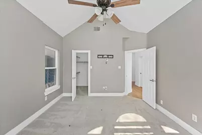 8405 Greenspoint Drive, Rowlett, TX 75088 - Photo 21