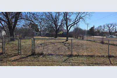 714 Potter Street, Gainesville, TX 76240 - Photo 7