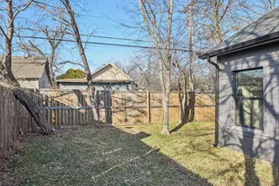 1607 E Terrell Ave, Fort Worth, TX 76104 - Photo 25