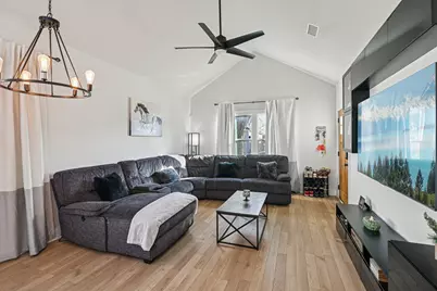 1607 E Terrell Avenue, Fort Worth, TX 76104 - Photo 5