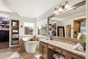 1901 N Port Ct, Grapevine, TX 76051 - Photo 29