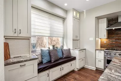 1901 N Port Court, Grapevine, TX 76051 - Photo 19