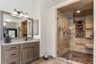 1901 N Port Ct, Grapevine, TX 76051 - Photo 31