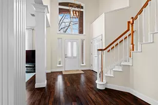 2400 Crest Park Dr, Arlington, TX 76006 - Photo 3