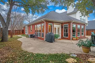 2400 Crest Park Dr, Arlington, TX 76006 - Photo 37