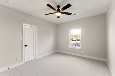 2378 Usman Drive, Irving, TX 75062 - Photo 17