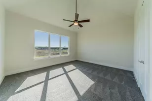 1305 Green Ridge Dr, Weatherford, TX 76085 - Photo 9