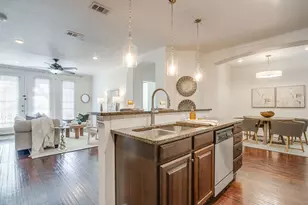 950 Henderson St, Fort Worth, TX 76102 - Photo 5