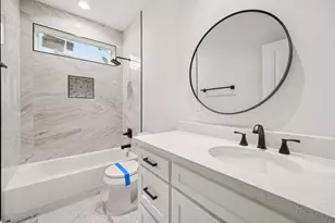 2716 E 12th St, Fort Worth, TX 76111 - Photo 19