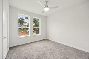 2716 E 12th St, Fort Worth, TX 76111 - Photo 17