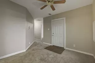 6008 Grayson St, Fort Worth, TX 76119 - Photo 19