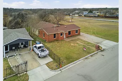 6008 Grayson Street, Fort Worth, TX 76119 - Photo 3