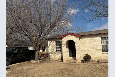 819 Paddock Street, Stephenville, TX 76401 - Photo 3
