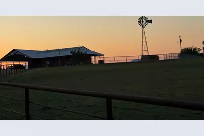 1050 County Road 5025, Leonard, TX 75452 - Photo 25