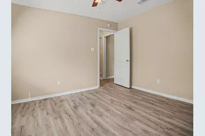 4915 Arborgate Drive, Arlington, TX 76017 - Photo 17