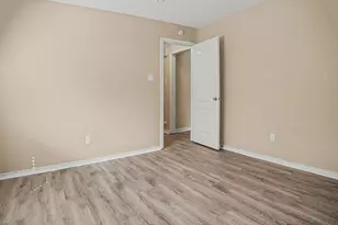 4915 Arborgate Dr, Arlington, TX 76017 - Photo 17