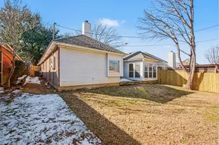 4915 Arborgate Dr, Arlington, TX 76017 - Photo 19