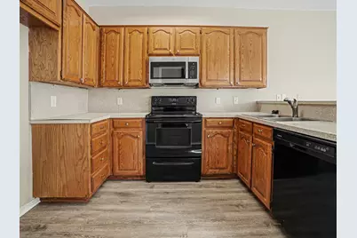 4915 Arborgate Drive, Arlington, TX 76017 - Photo 9