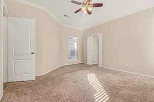 4915 Arborgate Dr, Arlington, TX 76017 - Photo 9