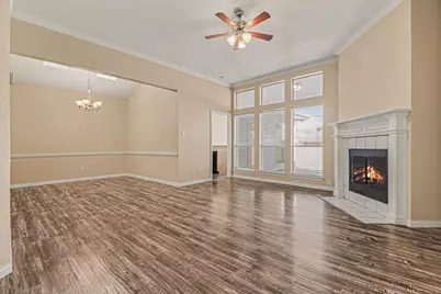 4915 Arborgate Drive, Arlington, TX 76017 - Photo 5