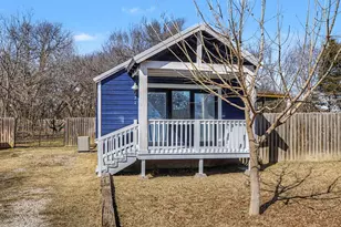 232 Spring Valley Circle, Azle, TX 76020 - Photo 3