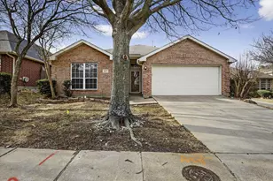 8417 Romanway Dr, Dallas, TX 75249 - Photo 3