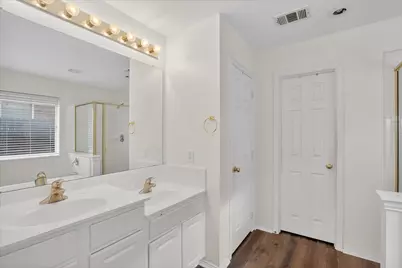 8417 Romanway Drive, Dallas, TX 75249 - Photo 29