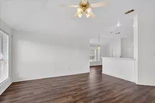 8417 Romanway Dr, Dallas, TX 75249 - Photo 17