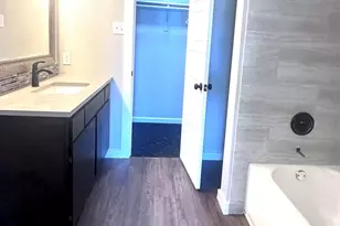 5813 Lake Hubbard Pkwy, Garland, TX 75043 - Photo 5