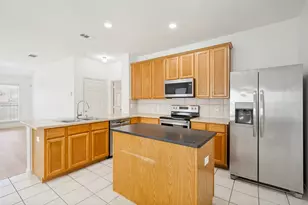 13575 Valley Mills Dr, Frisco, TX 75033 - Photo 5