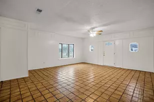 1833 Mill Pond Rd, Garland, TX 75044 - Photo 11