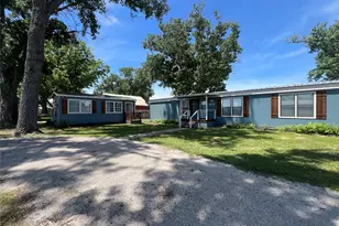 1059 Airport Rd, Possum Kingdom Lake, TX 76449 - Photo 19