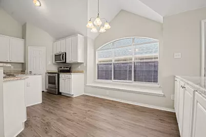 2900 Breckenridge Court, McKinney, TX 75070 - Photo 9