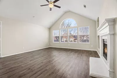 2900 Breckenridge Court, McKinney, TX 75070 - Photo 7